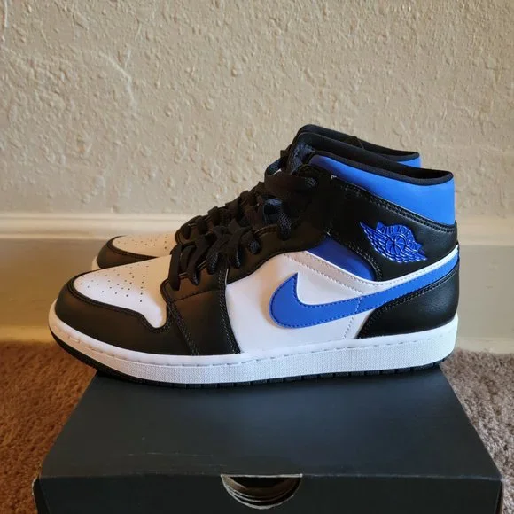 Air Jordan 1 Mid